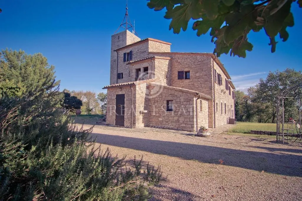 Exterior - Ancient Castle with Pool in Umbria