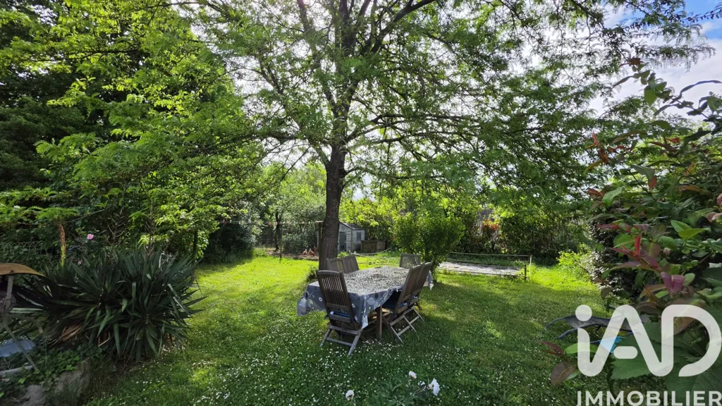 Jardin - Maison de Campagne avec Jardin à Persac