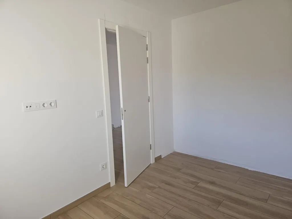 Toad - Newly Built Apartment with Sea View in Els Grecs