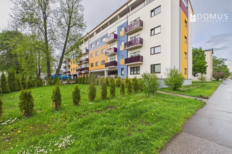 Apartment with City and Garden Views in North Tallinn