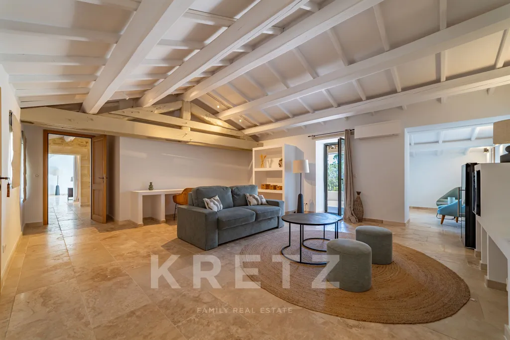 Elutuba - Luxury Estate with 16 Bedrooms in Uzès