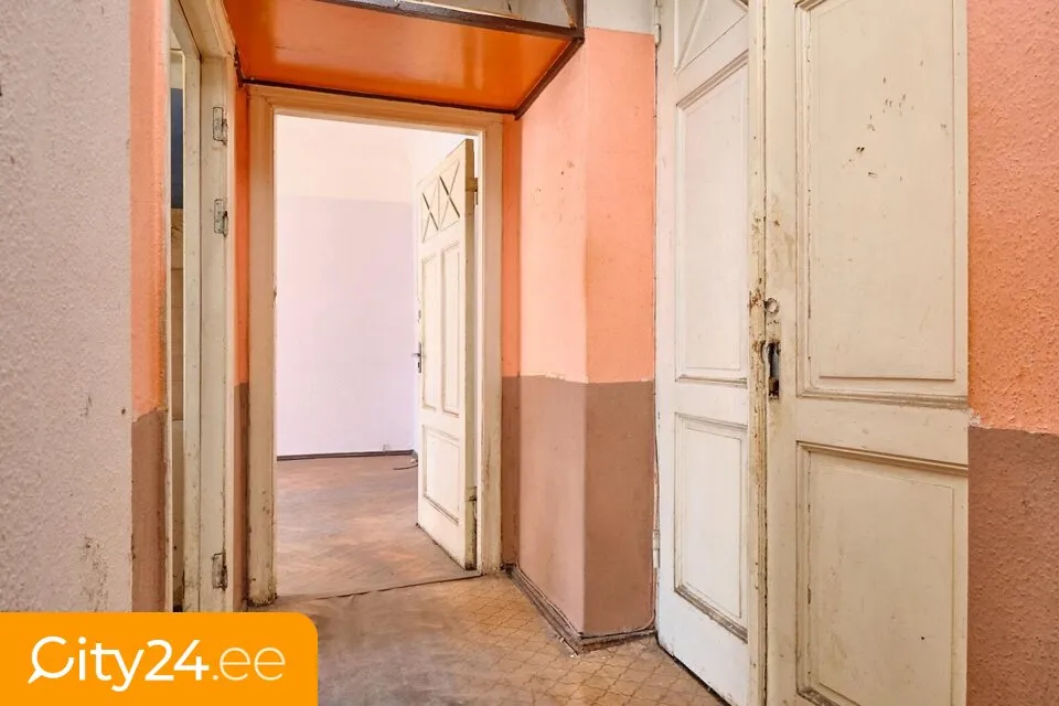 Ingresso - Four-Bedroom Apartment in Historic Building, Riga Centre