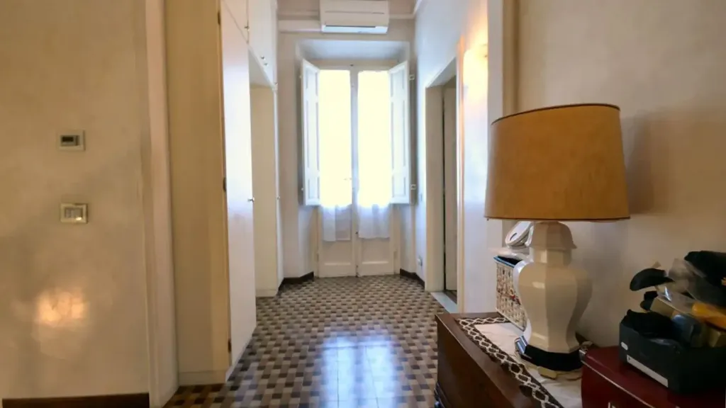 hallway_entrance