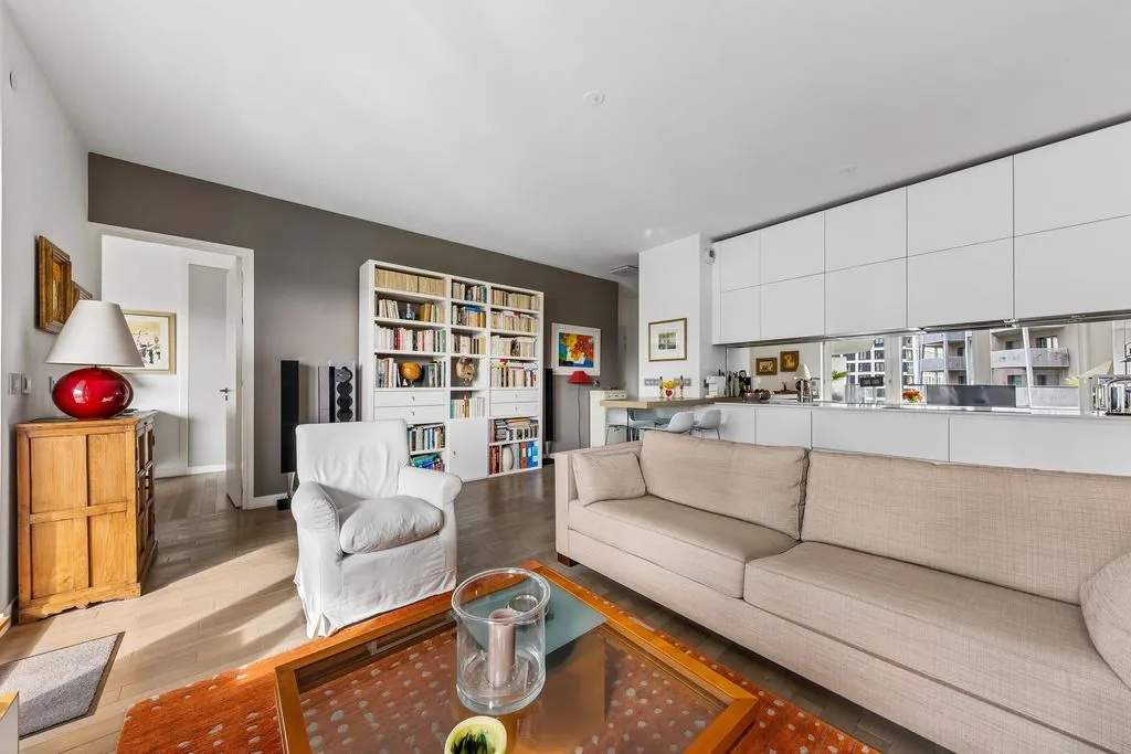 Séjour - Appartement Luxe avec Vue Sacré-Cœur à Paris