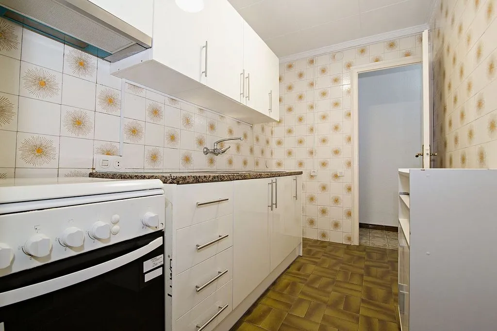 Cuisine - Apartment with Elevator in Collblanc