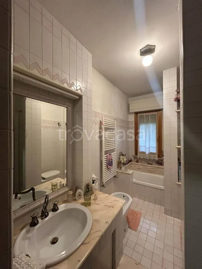 Vannitoad - Ground Floor Apartment with Garden in Passignano