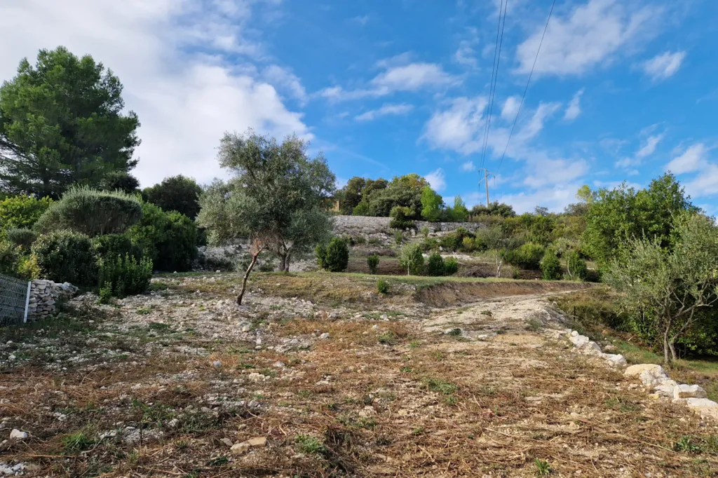 Garden - Buildable Land with Panoramic View in Sommières