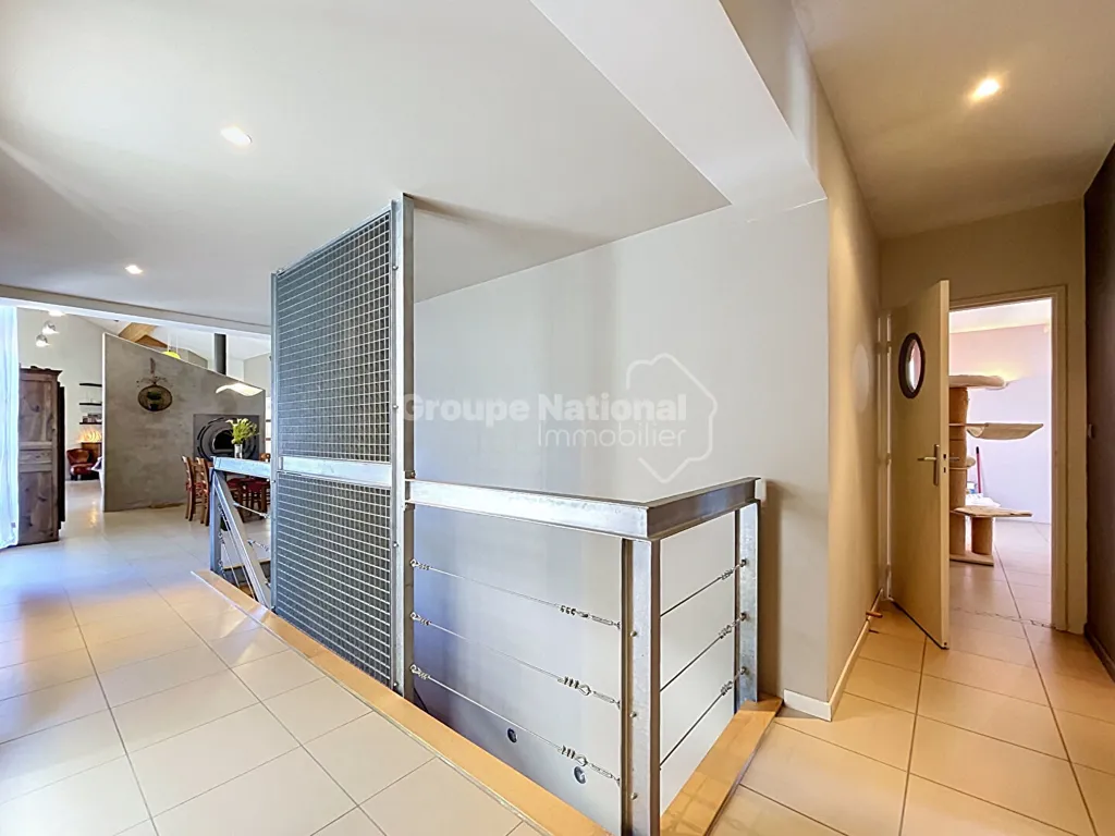Ingresso - Architectural House with Pool in Rochegude