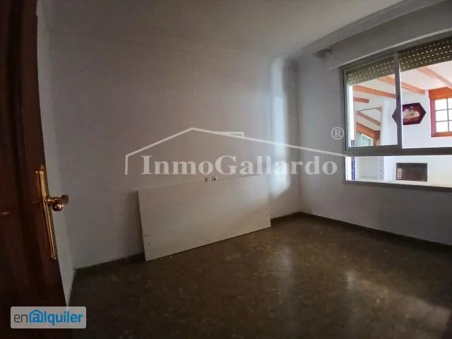 Pièces - Spacious Apartment with Terrace near Málaga Beach