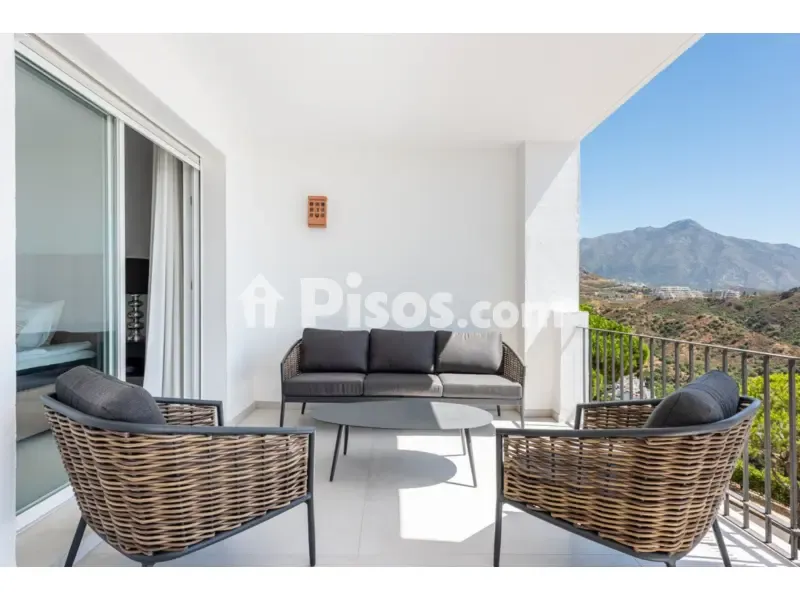 Terrass - Scandinavian-Style Apartment with Pool in La Quinta