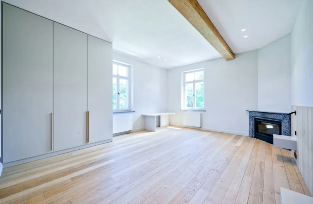 2 magamistoaga korter asukohas Rhode-Saint-Genèse