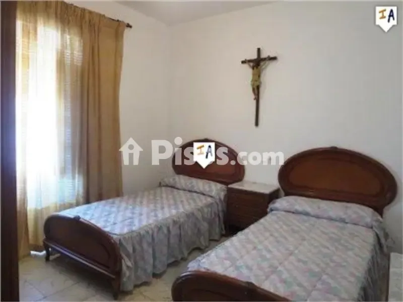 Magamistoad - House with Commercial Space in Mollina