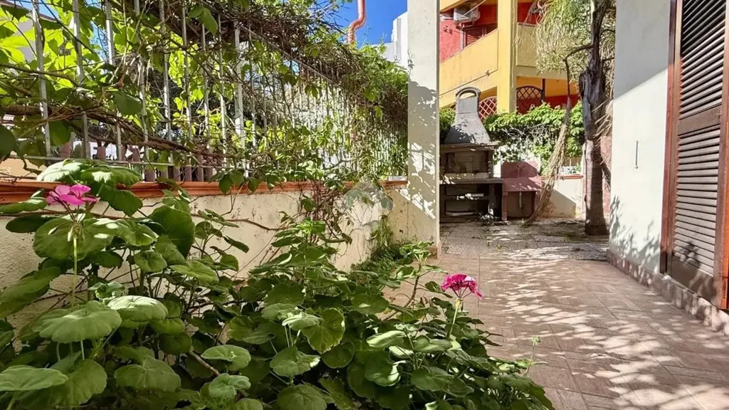 Aed - Trilocale with Private Garden in Villasimius