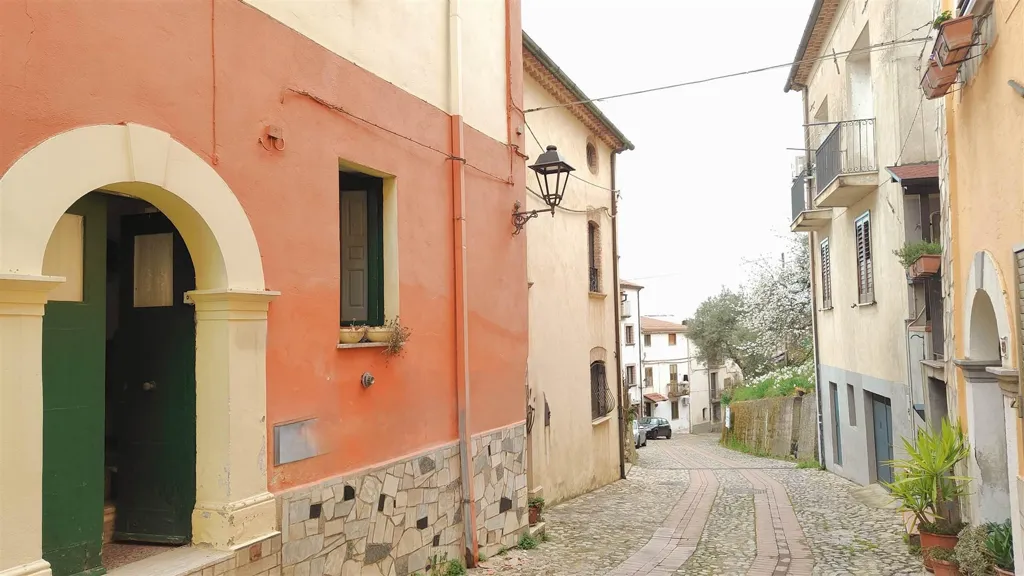 Extérieur - Terraced House with Garden in Rovito