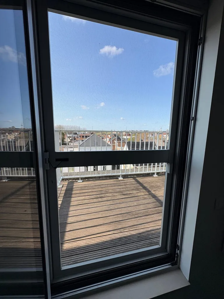 Balcon - Appartement avec 2 Terrasses au Centre de Halle
