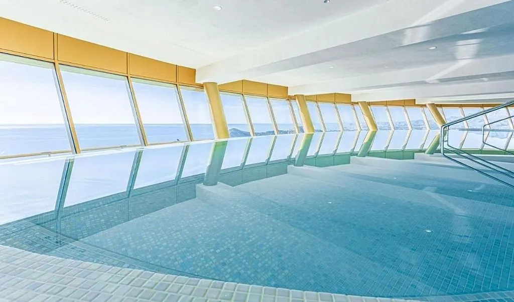 pool_area