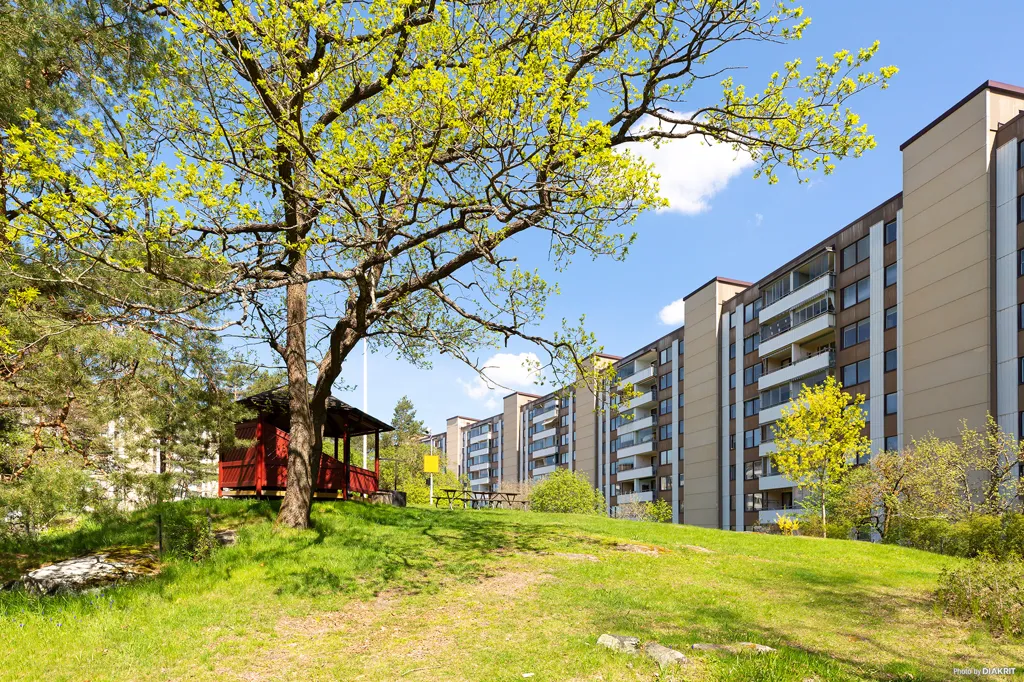 Aed - Modern Flat with Panoramic View in Järfälla