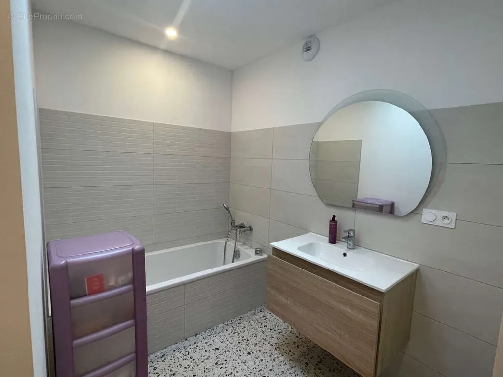 Vannitoad - Contemporary Ground Floor House in Pommeret