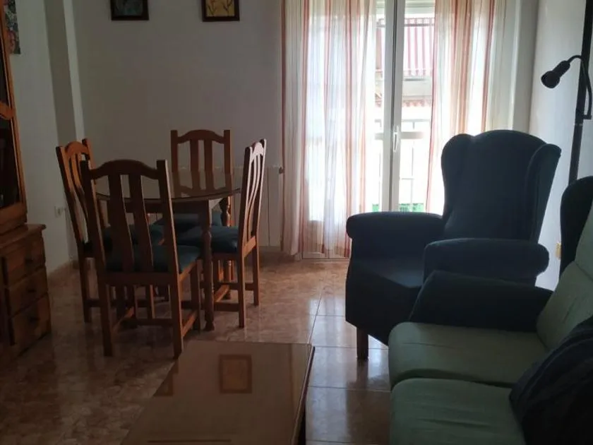 Salle à manger - Bright Apartment with Terrace in Plasencia