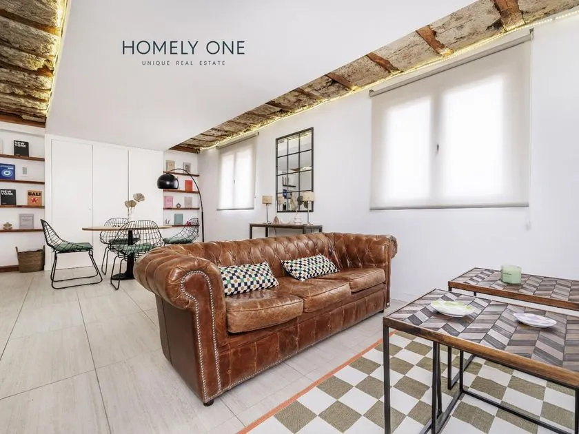 Elutuba - Reform Apartment with Balcony in Malasaña