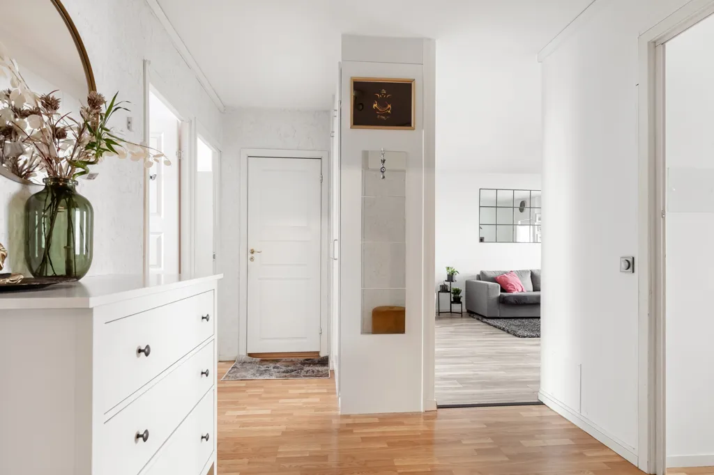 Entrée - Apartment with Balcony and View in Blå Staden