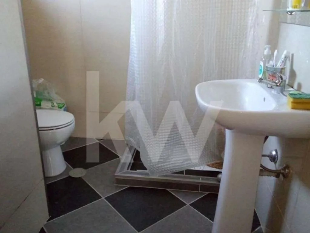 Bathrooms - Luxury House with Garden in Aveiro