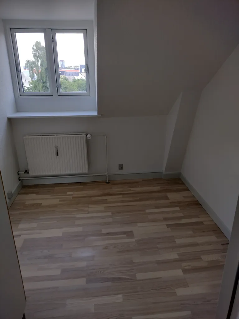 Pièces - Renovated Apartment with Spacious Kitchen in Odense C