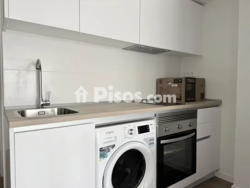 Cucina - Modern Studio with Pool in San Sebastián de los Reyes