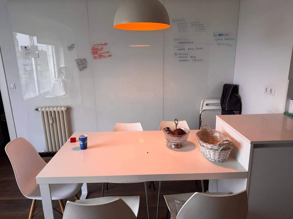 Office - Luxury Flat with Pool on Arroyofresno Street, Madrid