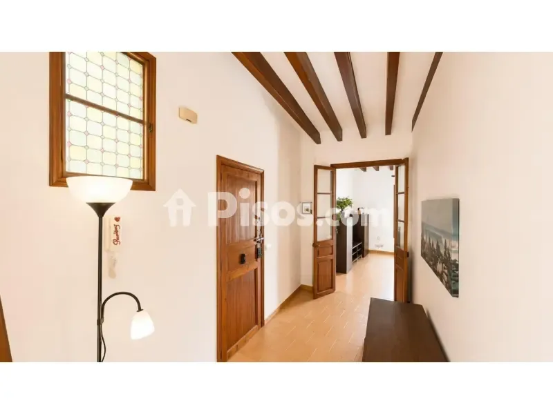 Entrée - Historic Attic with Terrace in Carrer dels Oms