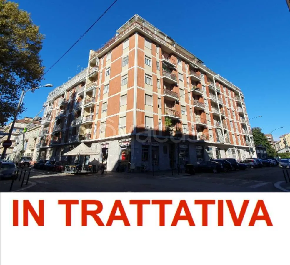 Esterno - Apartment with Double Exposure in Turin