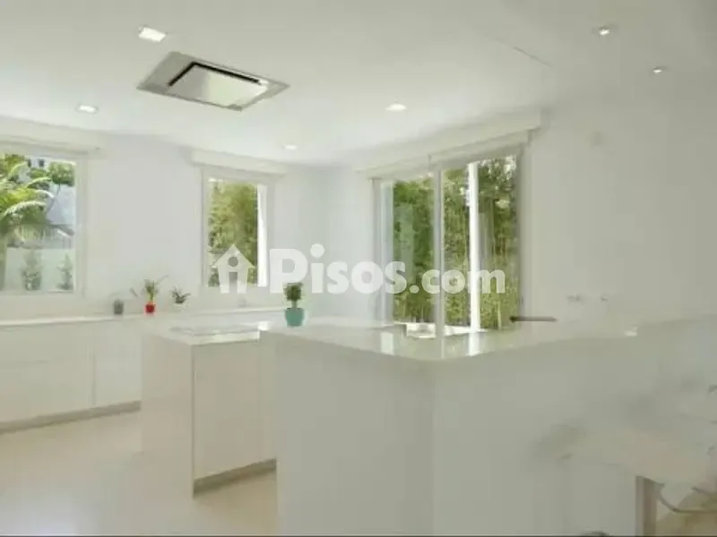 Cucina - Luxury Villa with Pool in Guadalmina Baja