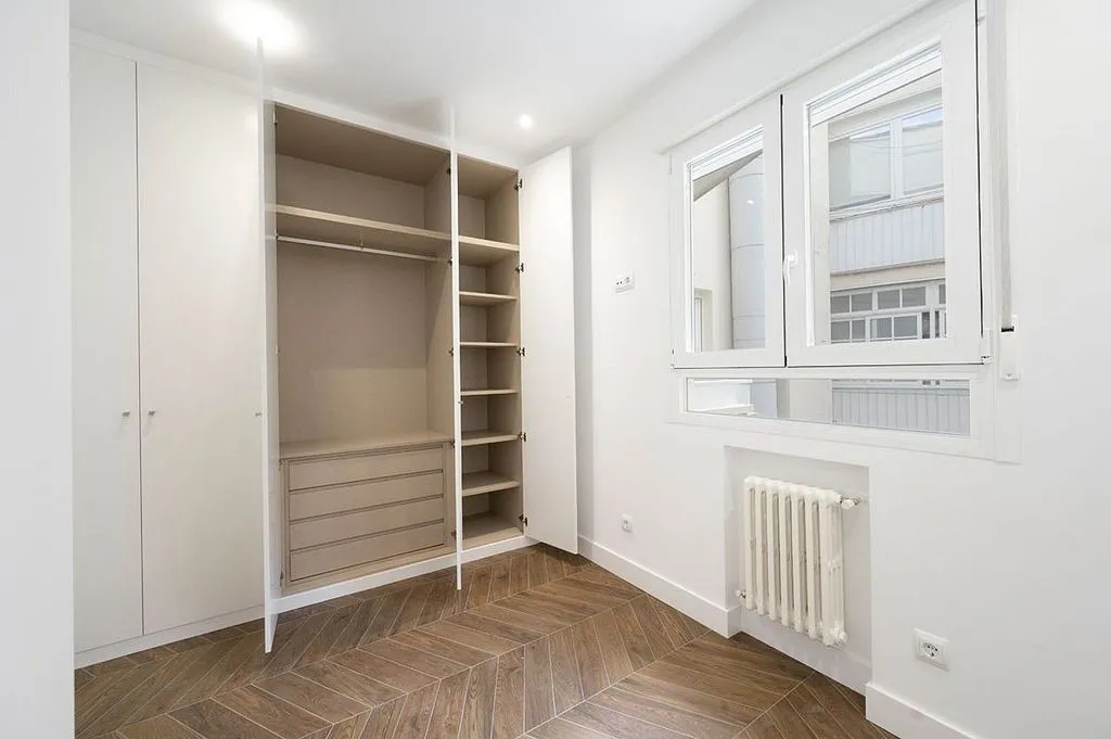 Pièces - Reformed Flat with Terrace in Bernabéu, Madrid
