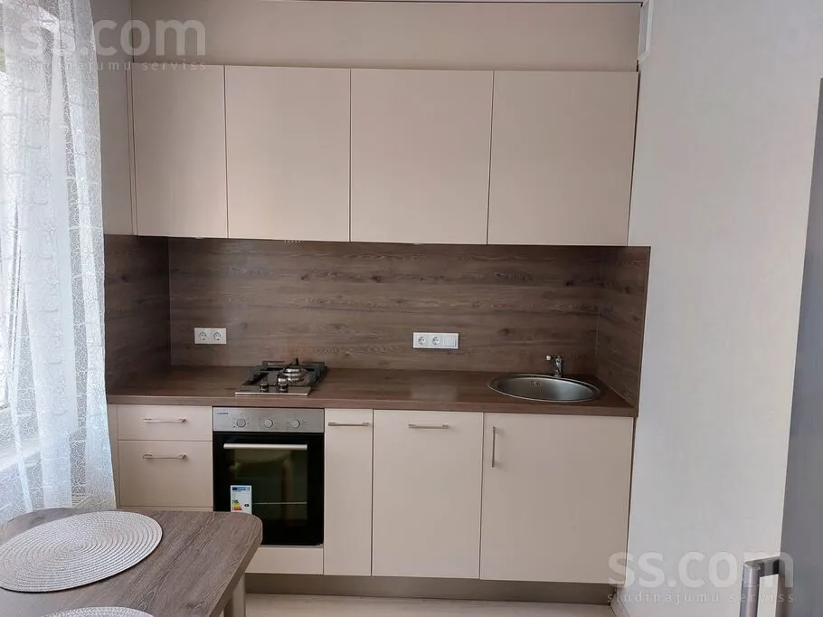 Cuisine - 1-Bedroom Apartment with Balcony in Zolitūde