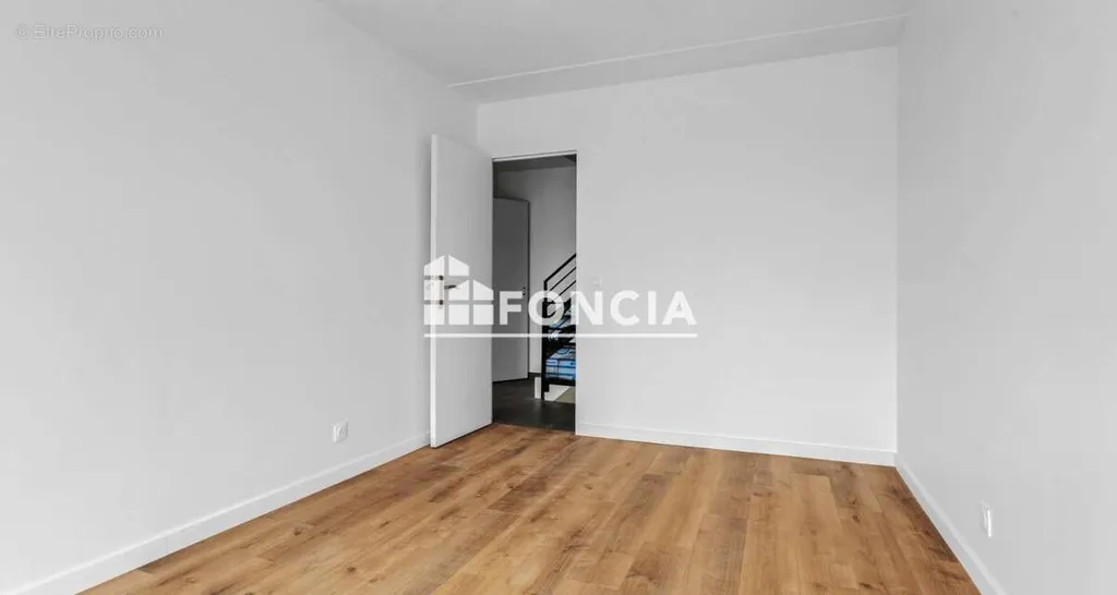 other_room