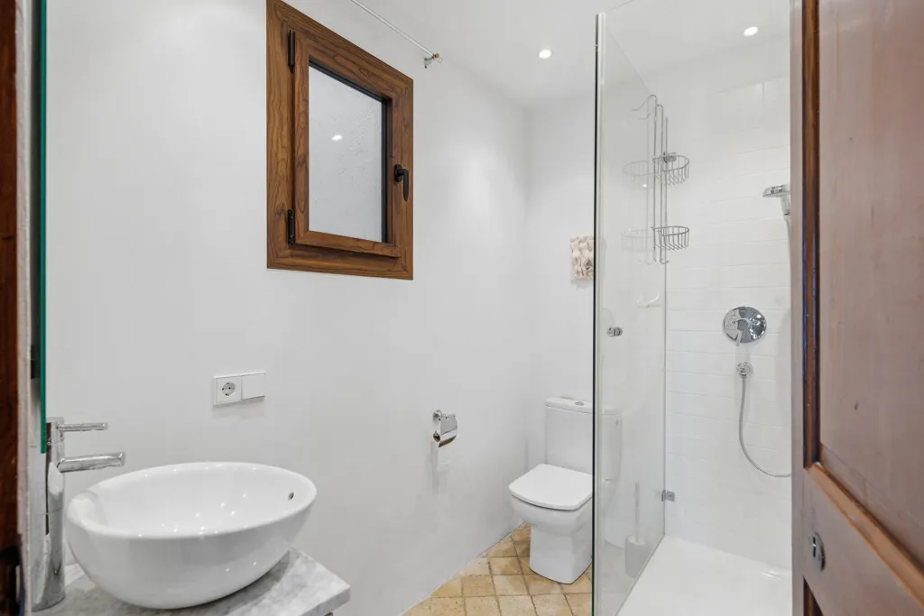 Salles de bain - Penthouse with 40m² Terrace in Palma de Mallorca