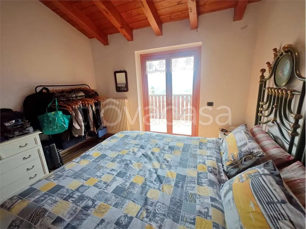 Chambres - Alpine-Style Apartment with Terraces in Barzio