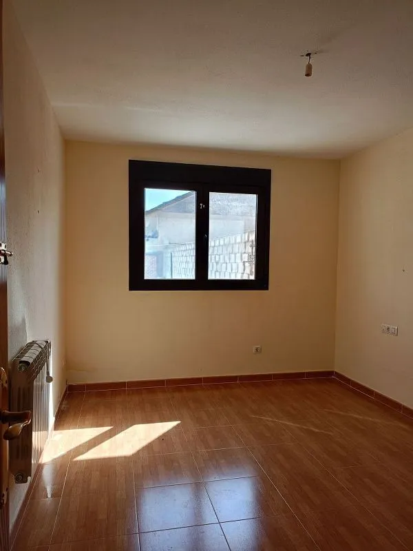 Pièces - 3-Bedroom Chalet with Pool in Alcabón
