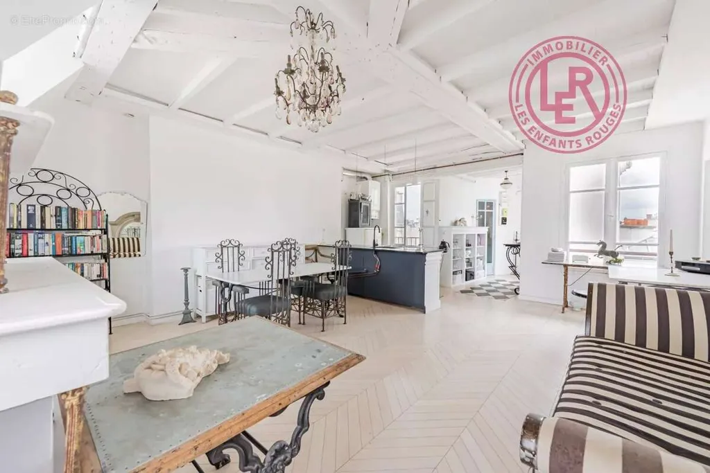 Soggiorno - 2-Bedroom Parisian Flat with Eiffel Tower View