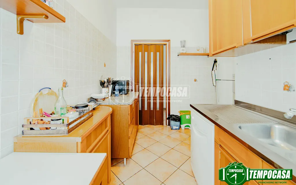Cuisine - Spacious Trilocale with Garden in Pavia