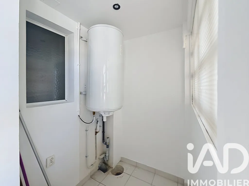 Buanderie - Appartement avec balcon vue mer à Toulon