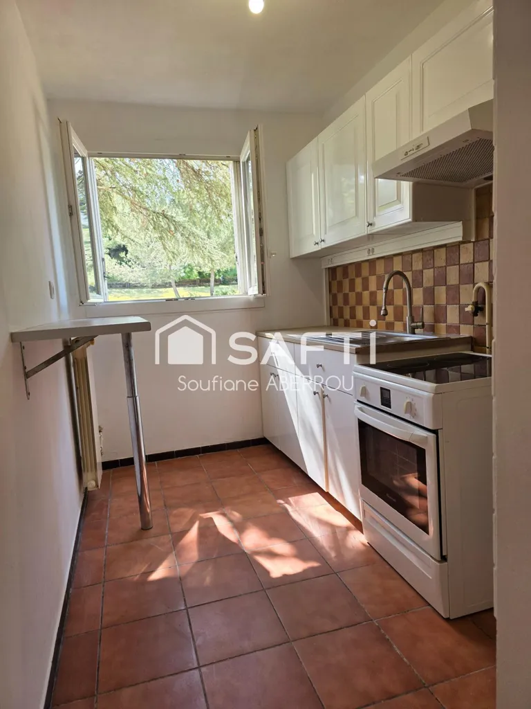 Cuisine - Appartement rez-de-chaussée avec parking à Aubagne