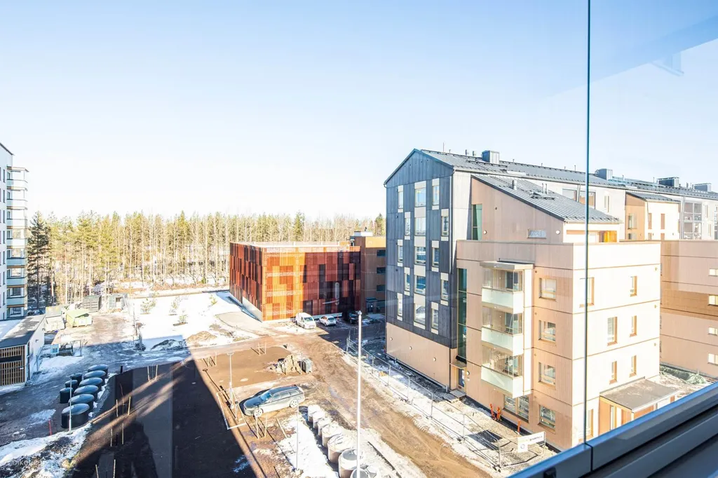 Balcon - Corner Apartment with Dual Aspect in Ainola
