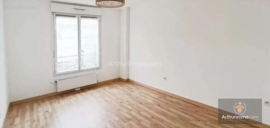 Appartement 3 pièces à Lisses