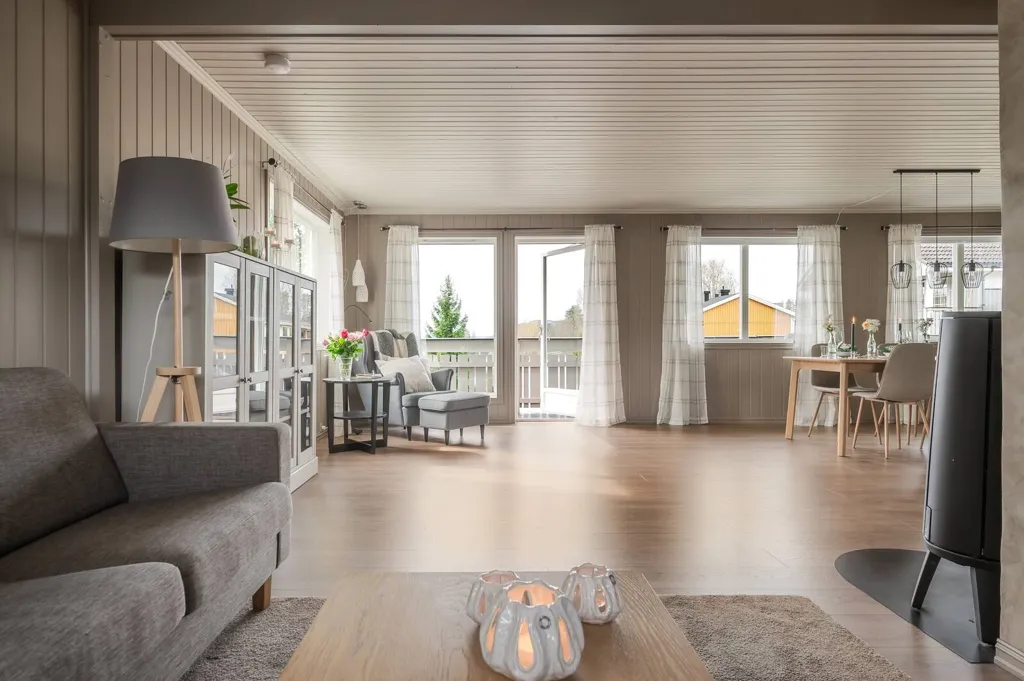 Elutuba - Family-Friendly House in Brumunddal