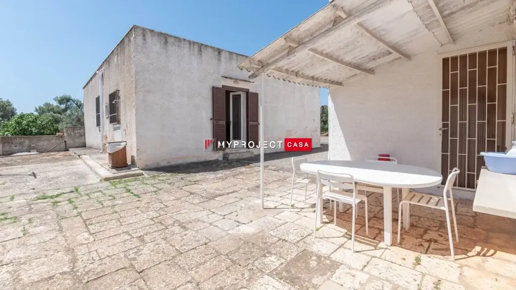 Terrasse - Cascina with Olive Grove in Carovigno