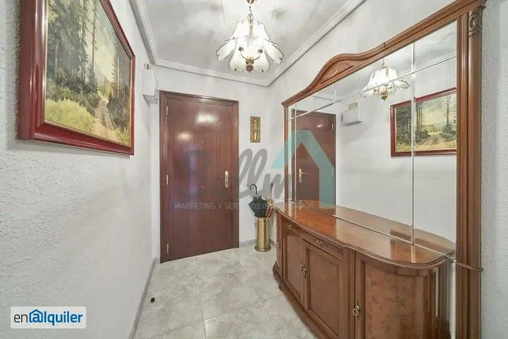 Entrée - Furnished Flat in Central Oviedo