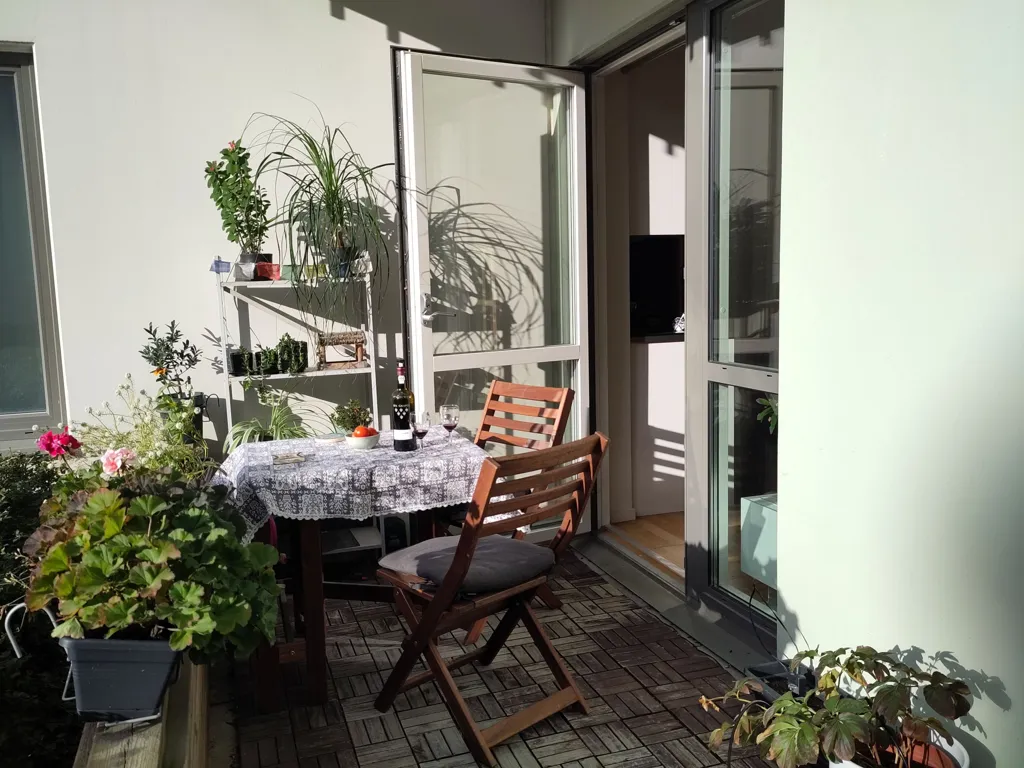 Terrasse - Modern Flat with Terrace in Ursvik