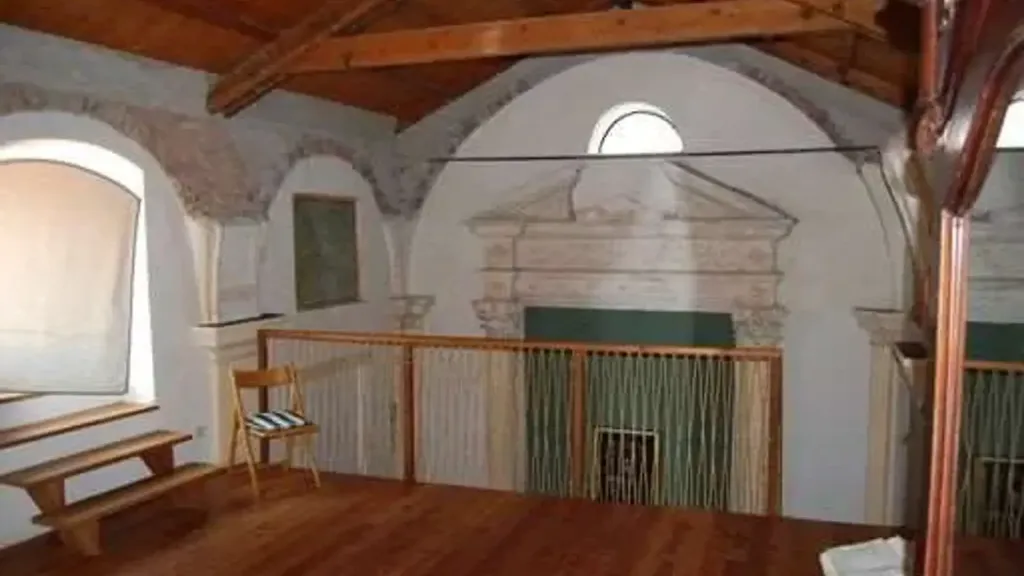 Pièces - Historic Villa with Private Garden in Leca D'Albenga