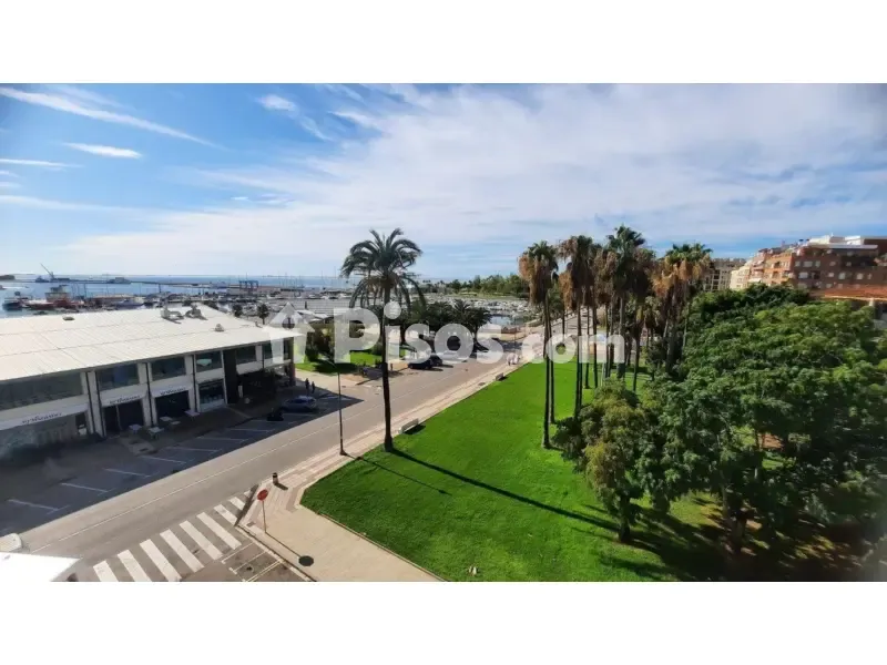 Seafront Apartment with Terrace in La Ràpita